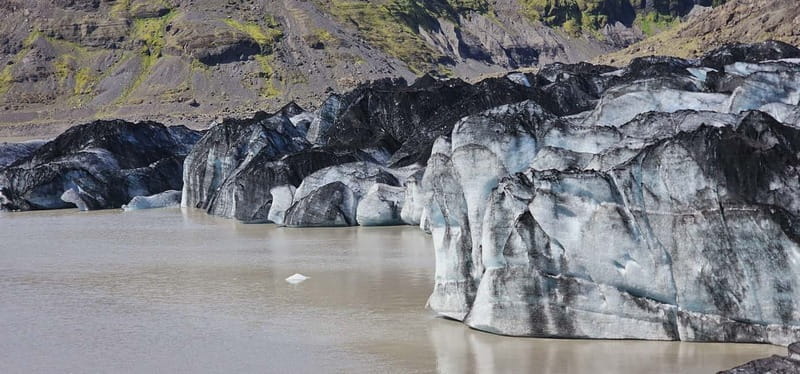 Private Day Tour South Coast with Glacier Walk - Who Should Consider This Tour?