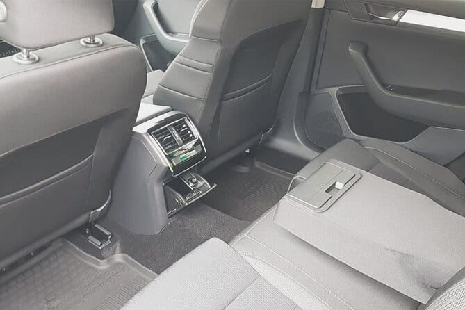 Private Driver to Bucharest from Airport Henri Coanda OTP - Is This Service Worth the Price?