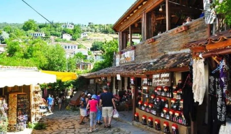 Private Ephesus and Sirince Village Tour Cruiser Only - The Charm of Sirince Village: Local Life and Flavors
