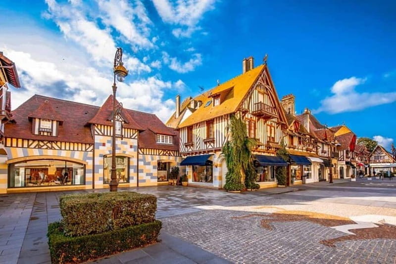 Private full-day tour to Honfleur & Deauville from Le Havre - Who This Tour Is Best For
