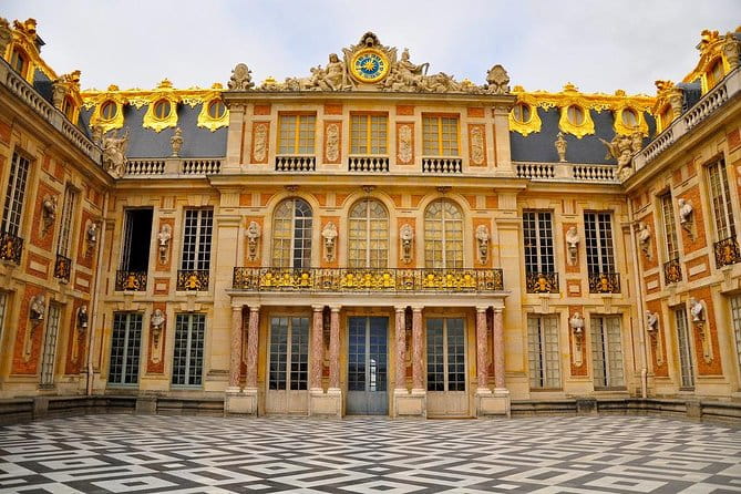 Private Full Day Tour to Versailles and Giverny from Paris with Hotel Pick Up - Who This Tour Is Best For