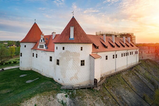 Private Full-Day Trip to Bauska, Rundale and Jelgava Palace - Rundale Palace: Latvia’s Baroque Jewel
