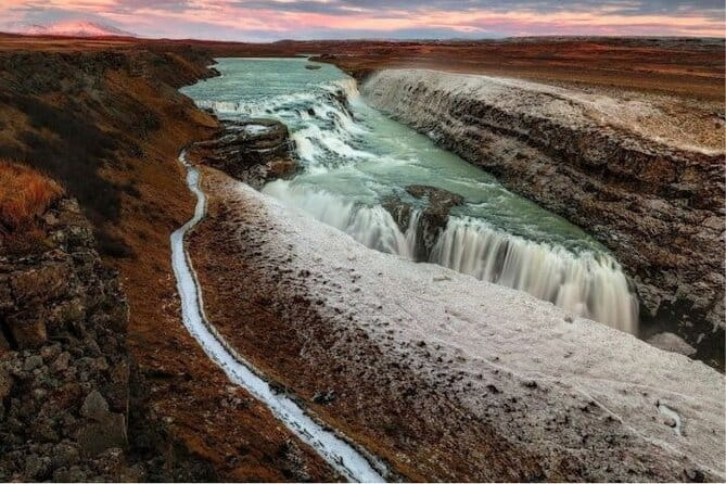 Private Golden Circle Day Tour + Northern Lights(optional) - Exploring Iceland’s Golden Circle in Style and Comfort