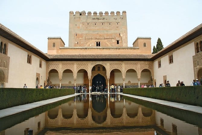 Private Granada Alhambra Tour from Seville - FAQs