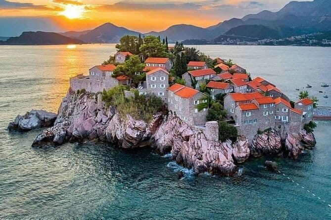 Private Guided Tour in Budva Sveti Stefan - Key Points / Takeaways