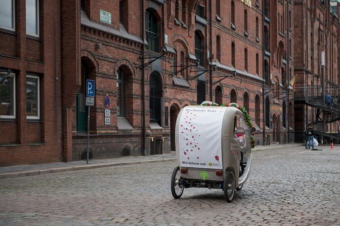 Private Hamburg rickshaw tour for 2 people - FAQ