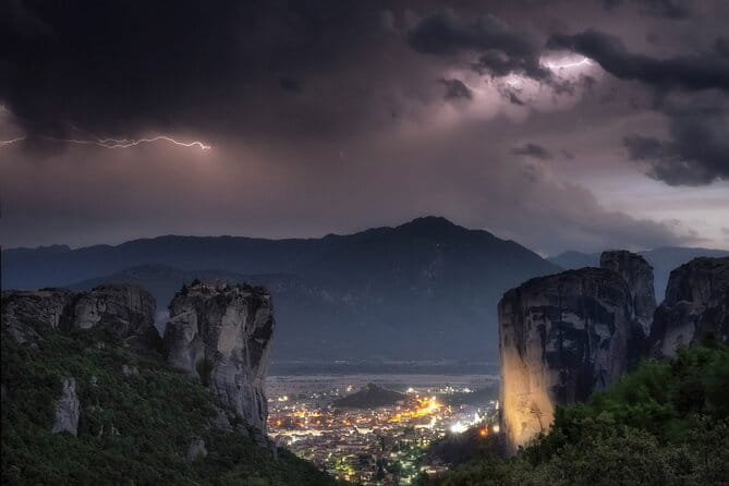 Private Meteora By Night Photography Tour - The Sum Up: The Best Nighttime Peek at Meteora