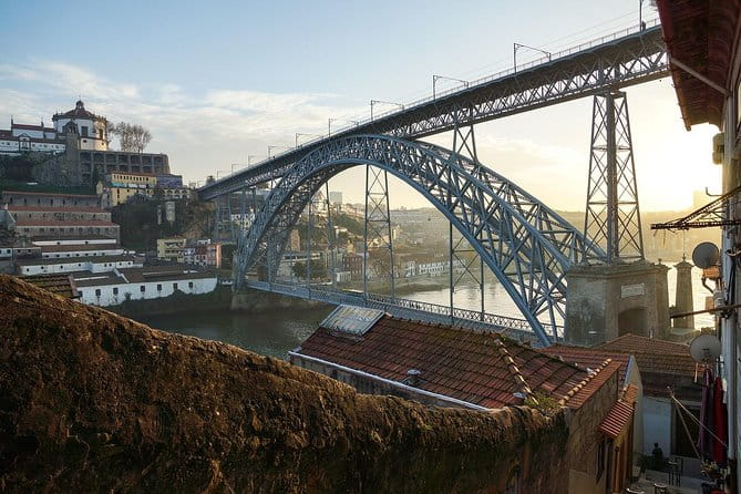 Private Porto Tour: City Walk, Douro River Cruise & Wine Tasting - Exploring Porto’s Landmarks