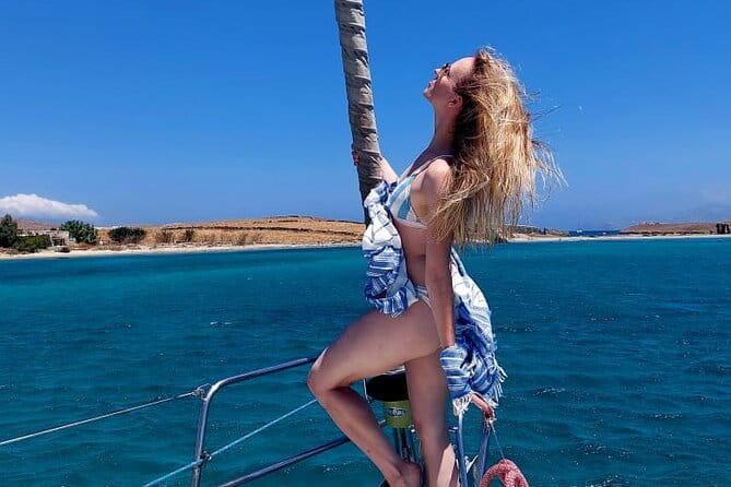 Private sailing cruise-Mykonos Southern Beach Hopping withLunch - The Food and Drinks: A Greek Feast on the Water