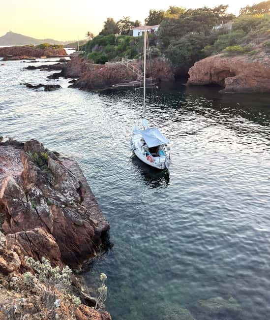 Private sailing trip & Provençal picnic - Setting Sail from Cannes: A Personal Touch on the Water