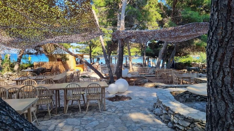 Private Speedboat Tour: Blue Lagoon & 3 Islands from Split - Who Is This Tour Best For?