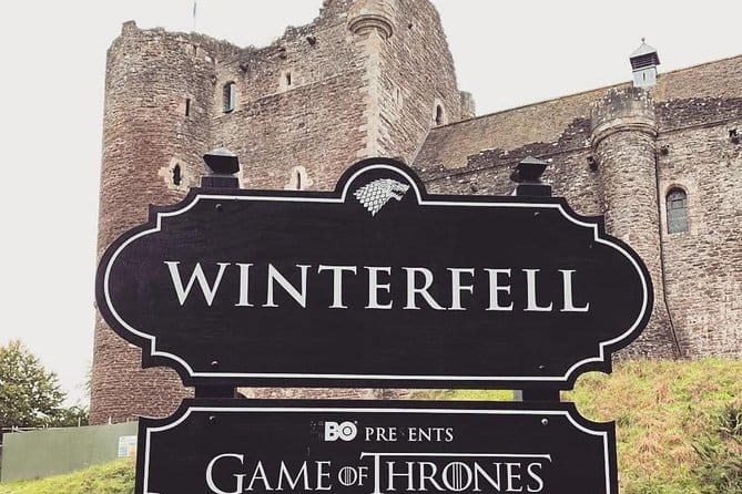 Private Stirling Day Guided Tour in the Premier Classic LEVC TXE - Who Would Benefit Most from This Tour?