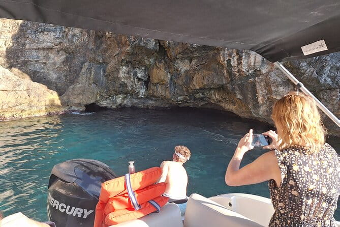 Private Sunset Boat Tour Visit to Dubrovnik with Drinks Included - What’s Included & What to Keep in Mind