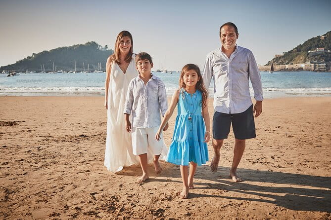 Private Sunset Photo Session on La Concha Beach - Detailed Itinerary: From Park to Beach at Sunset