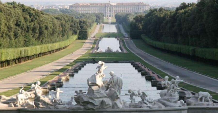 Private tour Caserta: Royal Palace & Outlet Shopping - Why the Reggia Designer Outlet Complements the Palace Visit