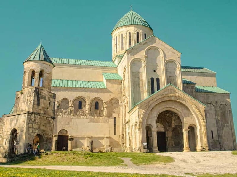 Private tour from KUTAISI: Bagrati, Gelati and Motsameta - Who This Tour Is For