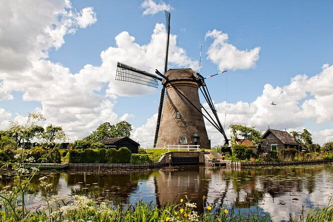 Private tour from Rotterdam to Windmills of Kinderdijk & Gouda Cheese Experience - Practical Insights: What to Expect and Who It’s For