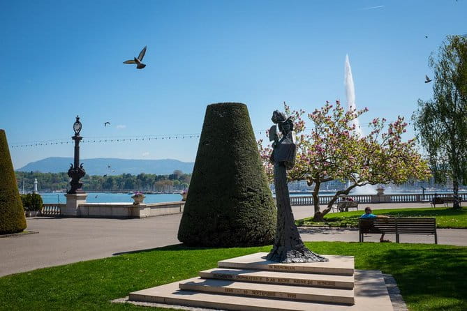 Private Tour in Geneva City - Who Will Love This Tour?