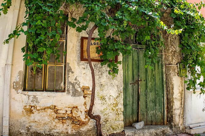 Private Tour of Crete with Knossos Palace and Lassithi Plateau - Discovering Authentic Crete: Avdou Village