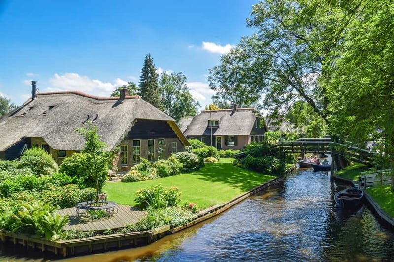 Private Tour of Giethoorn (Dutch Venice) & Batavia Land - Kampen: A Medieval Gem