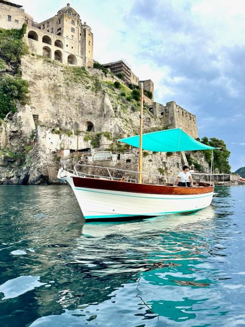 Private tour of Ischia and/or Procida on a Gozzo Apreamare - Who Will Love This Experience?