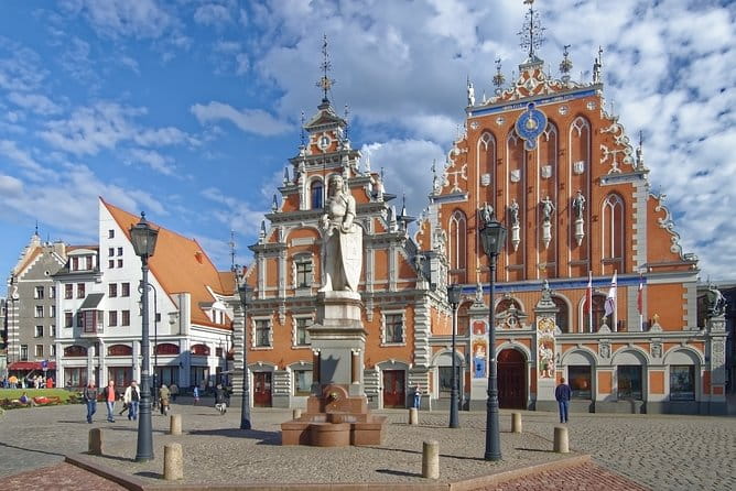 Private Tour of Riga - Practicalities: Pricing, Duration, and Who Should Book