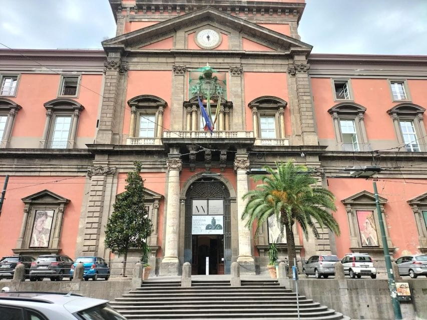Private Tour of the National Archaeological Museum of Naples - Discovering the Museum’s Location and Setting