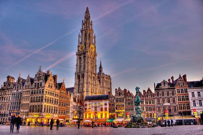 Private Tour: The Dark Side of Antwerp - The Red Light District and Nightlife Hotspots