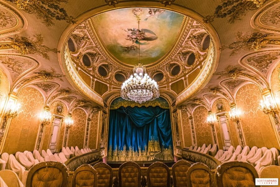 Private tour to Fontainebleau from Paris. Tickets included! - Who Should Consider This Tour?