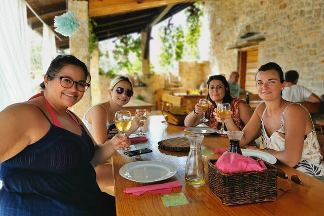 Private tour to Krka waterfalls- Lunch included - Exploring Šibenik – A Historic Treasure