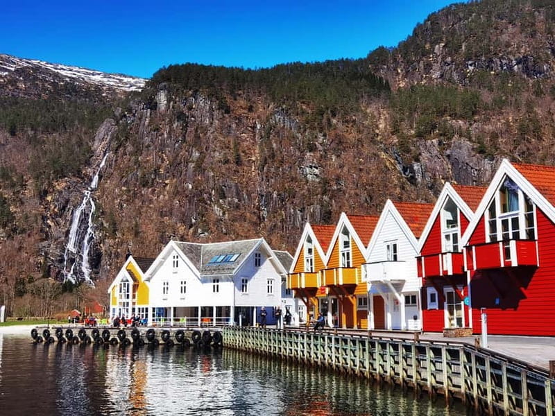 Private tour to Modalen combine with hiking$bike in nature - The Flexibility of a Fully Customizable Day