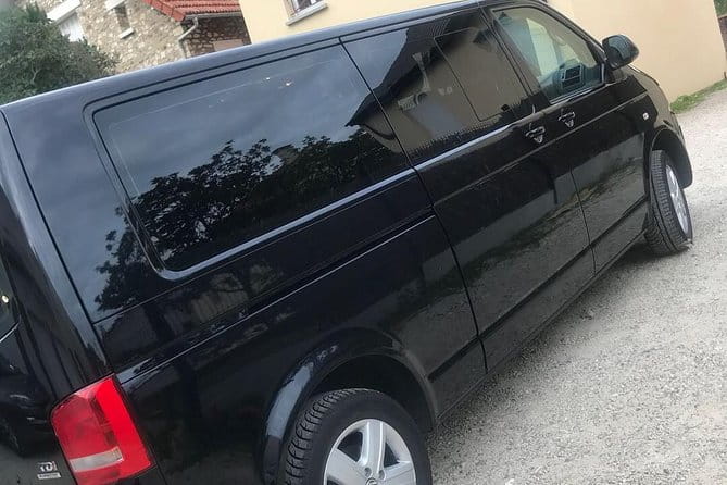 Private Transfer from Beauvais Airport (BVA) to Disneyland Paris - Frequently Asked Questions