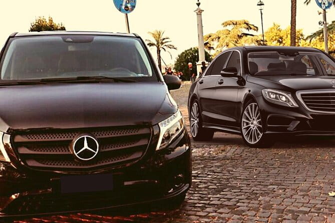 Private Transfer from Fiumicino Airport to Rome - Inside the Vehicle: Comfort and Connectivity