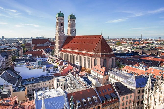 Private transfer from Nuremberg to Munich with 2h for sightseeing - Who Should Consider This Experience?