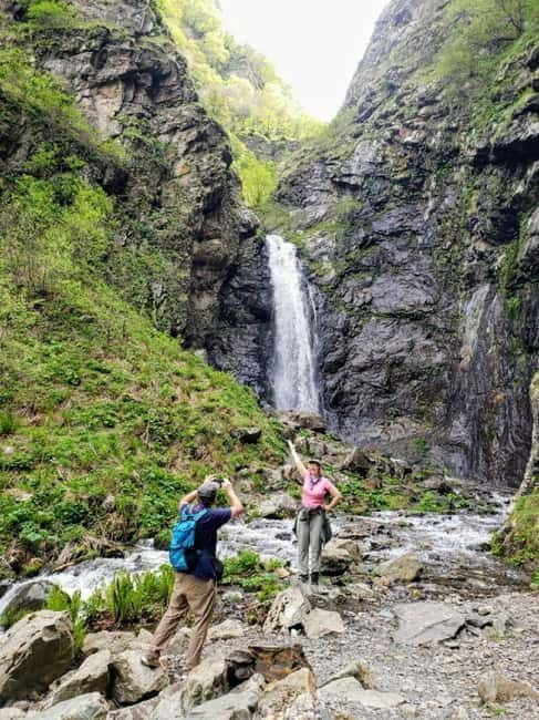 Private Trip : Explore Caucasus Mountains with Local - Iconic Landmarks and Scenic Highlights