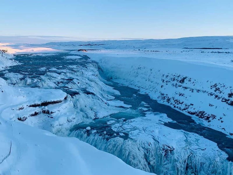 Reykjanes Peninsula: Private Tour with Blue Lagoon - Coastal Cliffs and Marine Life
