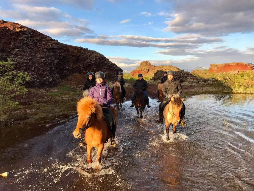 Reykjavik: Evening Sleipnir Horse Riding Tour with Pickup - The Magic of Iceland’s Evening Light