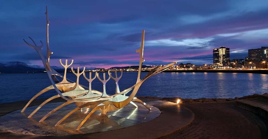 Reykjavik Hidden gems - Private - Half Day tour - with local - Who Will Love This Tour?