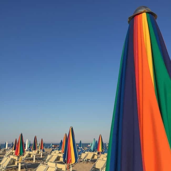 Riccione: 71 Beach with Umbrella, Sunbed, & Aperitif - The Unique Charm of the Small Group
