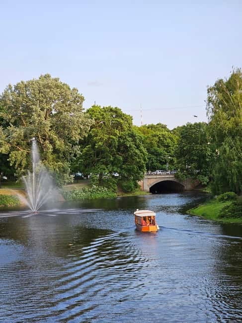 Riga: Private Boat Tour with Sparkling Wine - Key Points / Takeaways