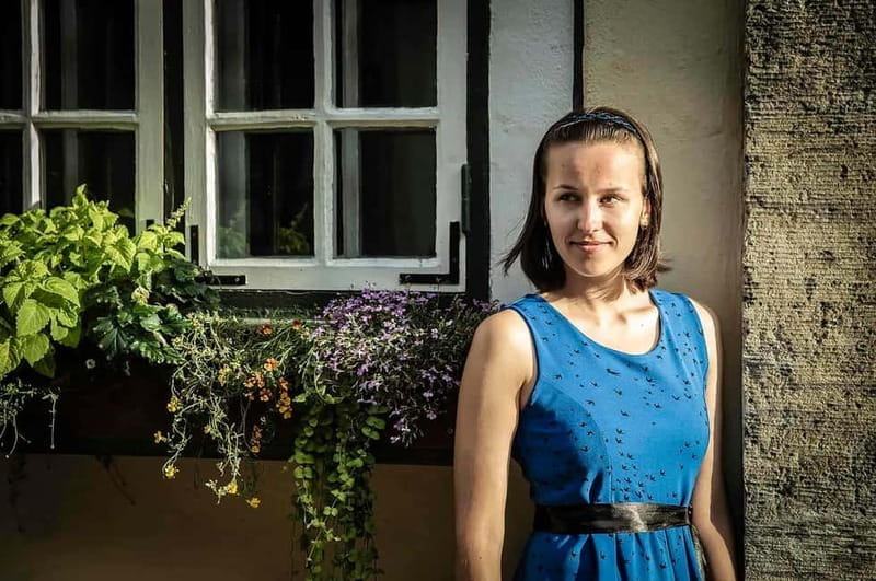 Riga Private Photoshoot Tour - Exploring Riga’s Old Town in Photos and Stories