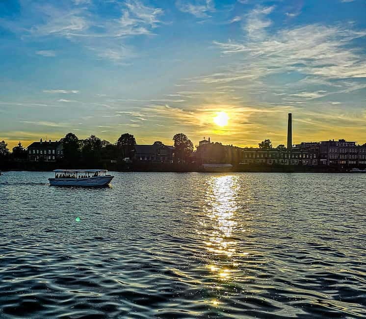 Riga: Riga Canal and Daugava River Sunset Boat Cruise - A Closer Look at the Riga Sunset Boat Cruise