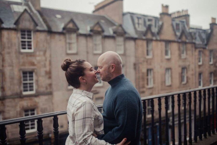 Romantic Photoshoot Experience for Couples in Edinburgh - Who Should Consider This Experience?