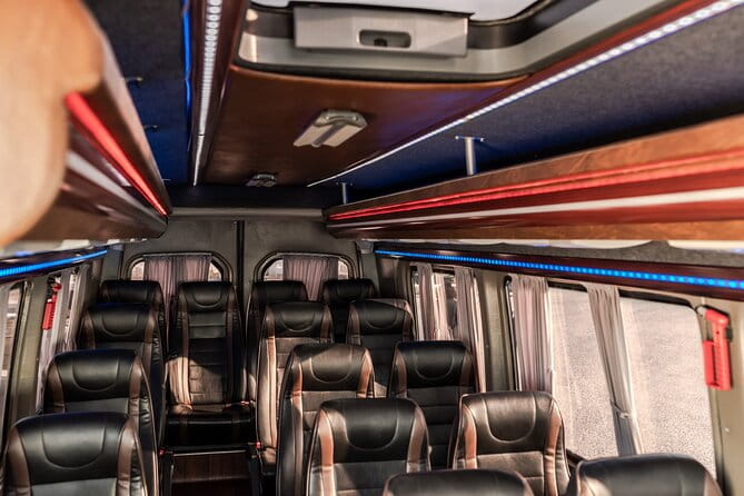 Romantic Private Day Tour in Santorini - Transportation and Comfort