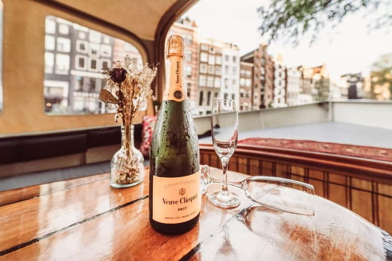Romantic Private Dinner Cruise Amsterdam - The Views: The Heart of the Experience