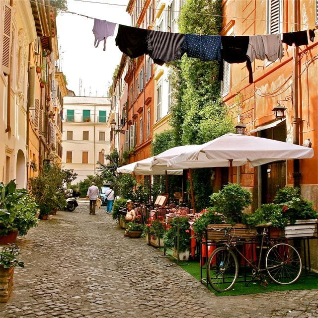 Rome: 4-Hour Private Tour with Driver - Exploring Romes Elegant Squares and Historic Streets