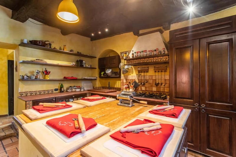 Rome: Mazzano Romano Market, Cooking Class & Culinary Tour - Dining With a View or Cozy Comfort