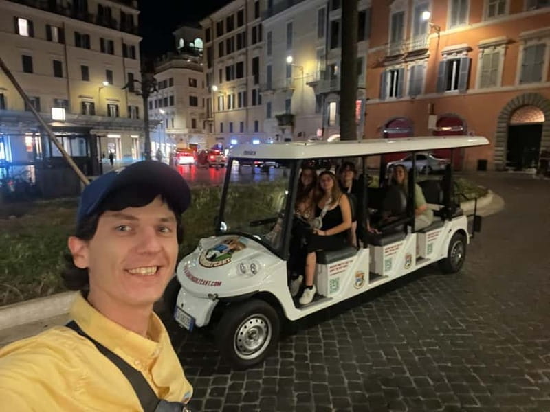 Rome: Private Golf Cart Tour by night 2 hours with Aperitivo - Discovering Rome After Dark: A Detailed Look