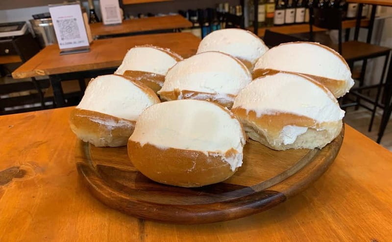 Rome: Traditional Food Market Tour with Local Wine Pairings - Entering Mercato Trionfale