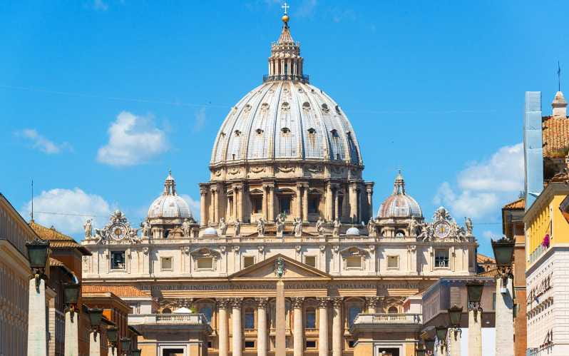 Rome: Vatican Museums & Sistine Chapel Skip the Line Tickets - Exploring the Vatican Museums: Art and Architecture in Depth